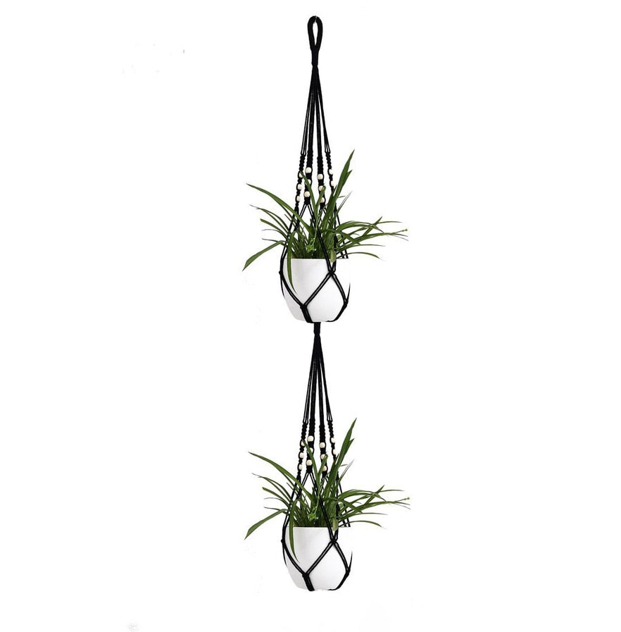 Handmade Macrame Plant Hanger – Elegance and Functionality for Your Space